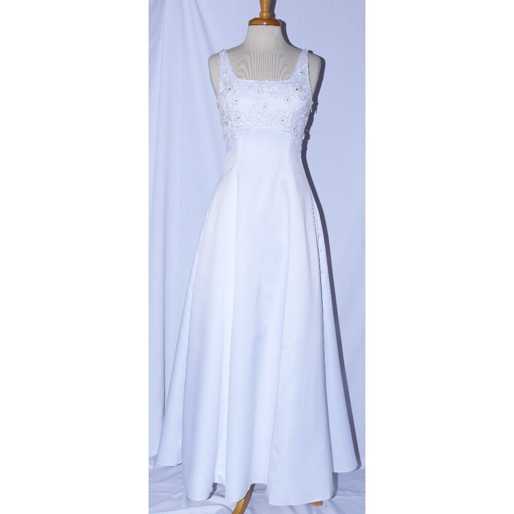 NWOT Lenovia#025 Hand Beaded Satin Bridal Gown-Size S-WHITE